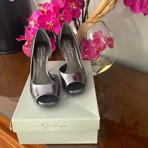 Jessica Simpson Metallic Heels